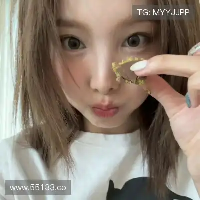罗丽娜